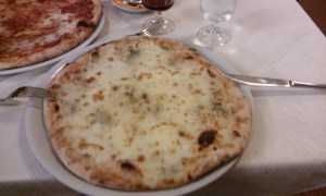 Quatro formaggi - no tomato sauce